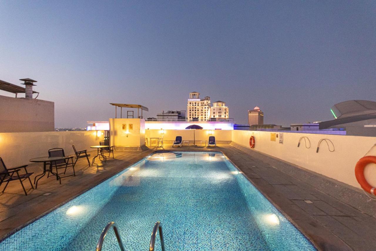Auris Boutique Hotel Apartments, Al Barsha - At The Mall ドバイ エクステリア 写真