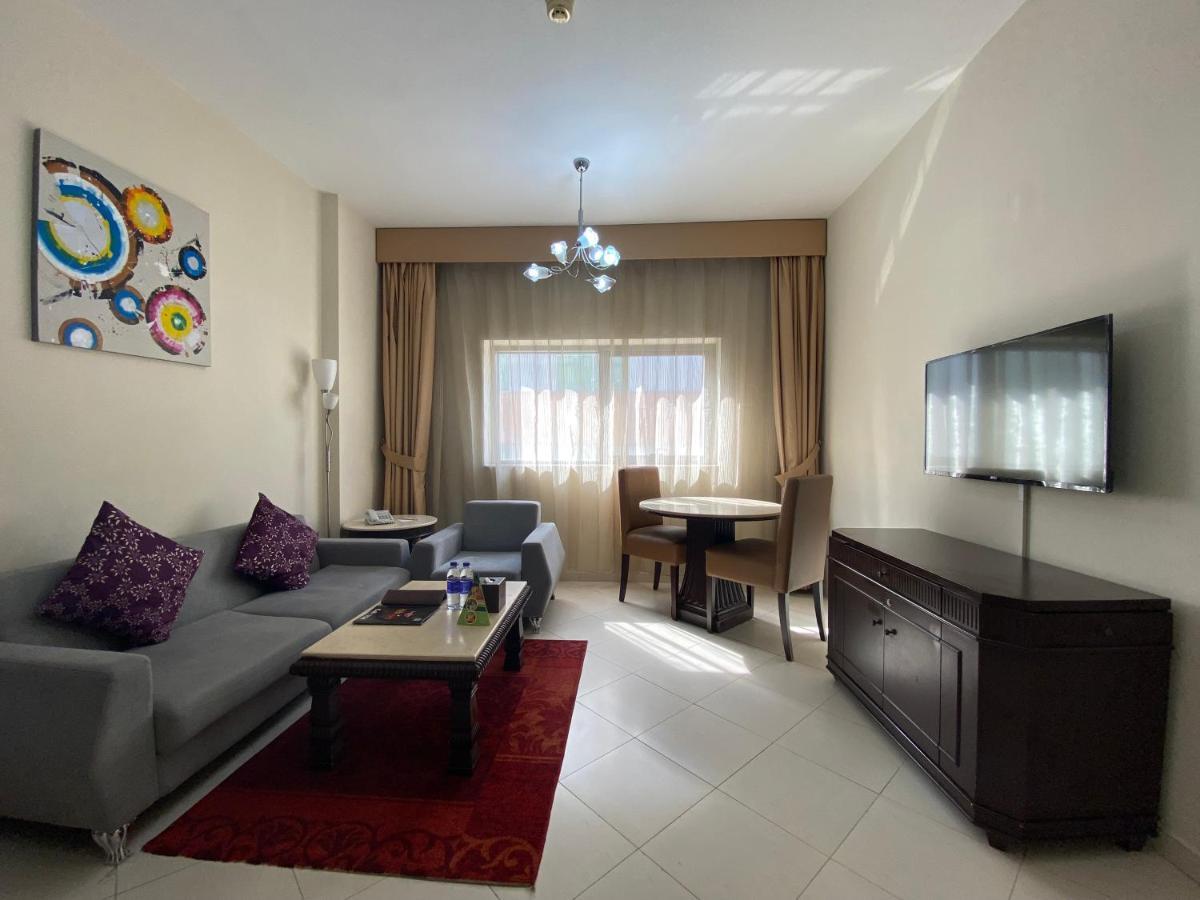 Auris Boutique Hotel Apartments, Al Barsha - At The Mall ドバイ エクステリア 写真